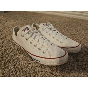 Converse Chuck Taylor All Star White Size 6.5. M7652